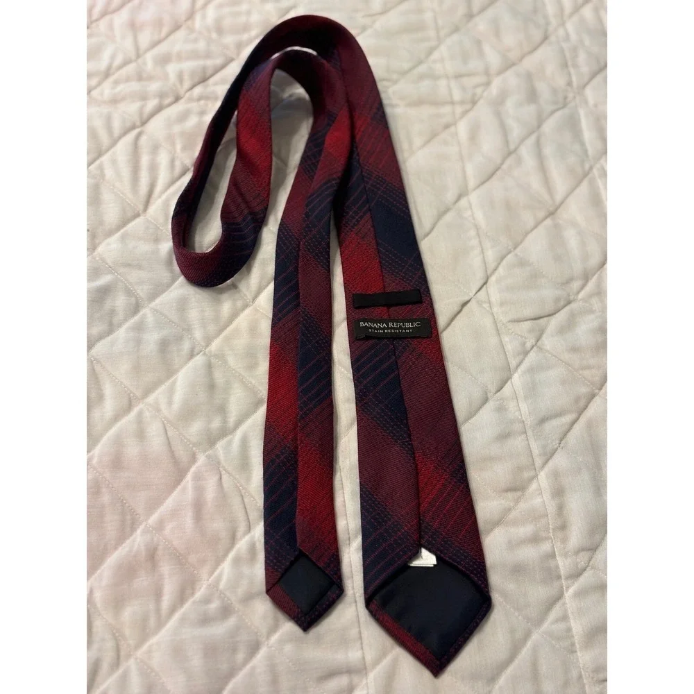 Banana Republic Necktie Plaid Wool Blend‎ Business Career One Size